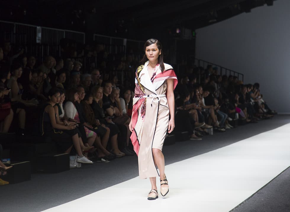 Jakarta Fashion Week 2016: Toton and Major Minor X Eko Nugroho