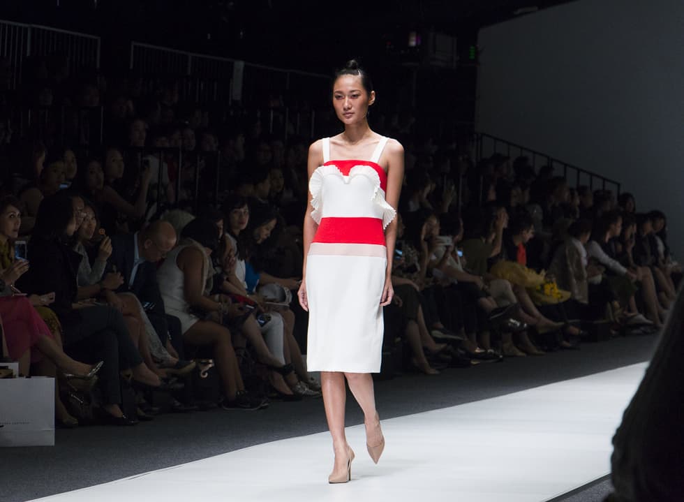 Jakarta Fashion Week 2016: TODJO by Sapto Djojokartiko, Albert Yanuar, Peggy Hartanto
