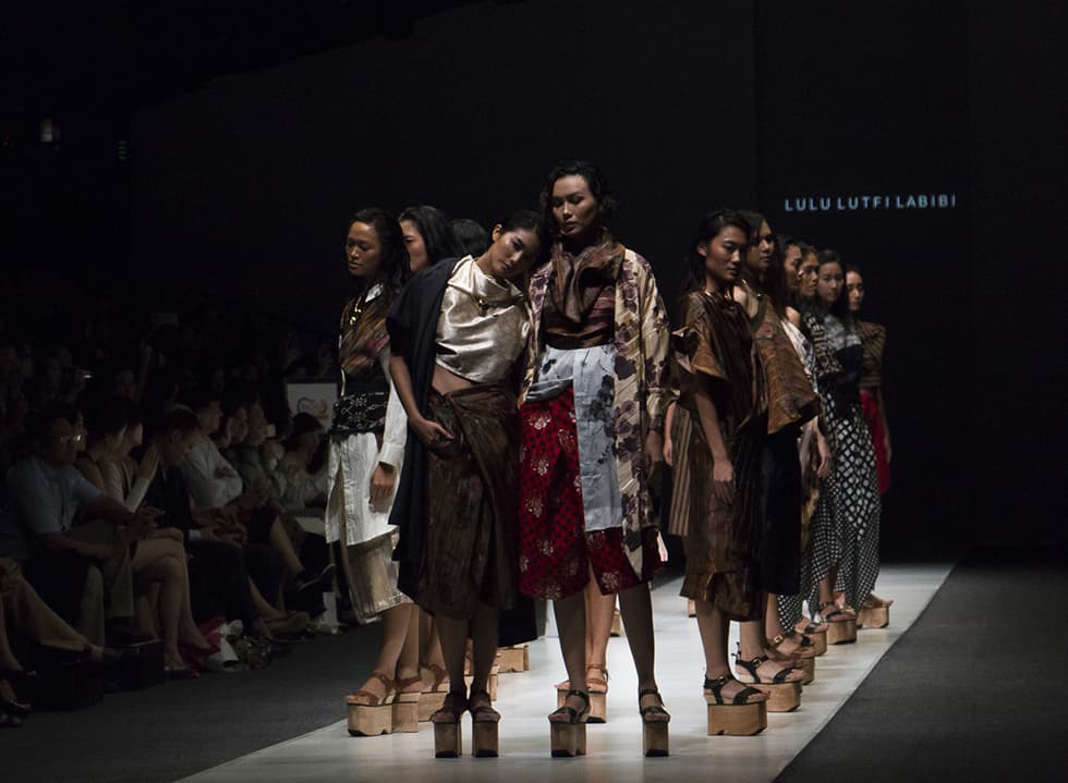 Jakarta Fashion Week 2016: fbudi, Lulu Lutfi Labibi, Haryono Setiadi, Peggy Hartanto, Rinaldy A. Yunardi