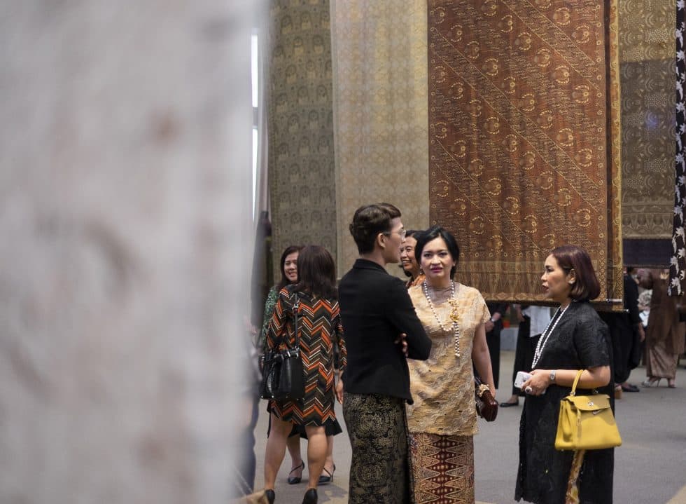 I Am Indonesian: Kembalikan Batik Kembali
