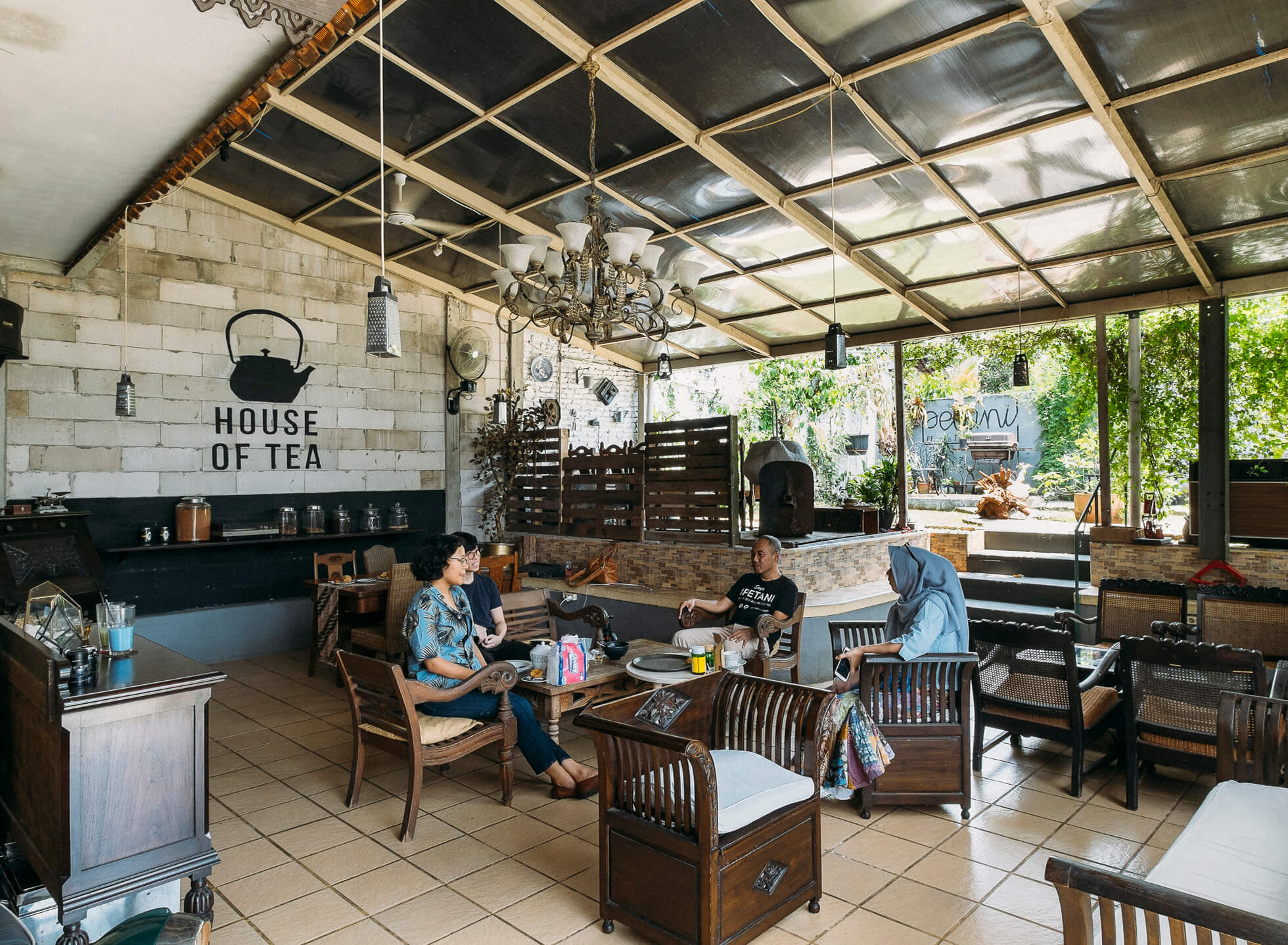 In the House of Tea Manual Jakarta