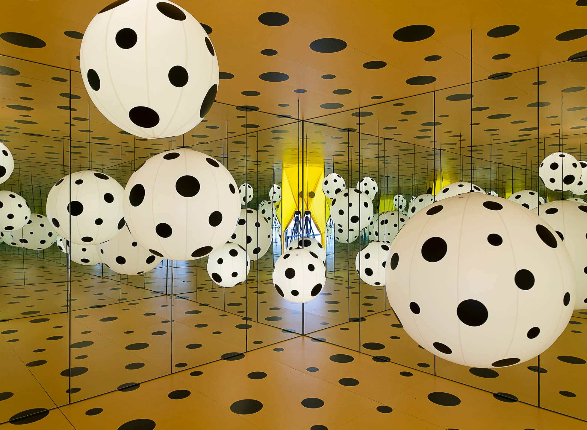 Yayoi Kusama Life is the Heart of a Rainbow Manual Jakarta