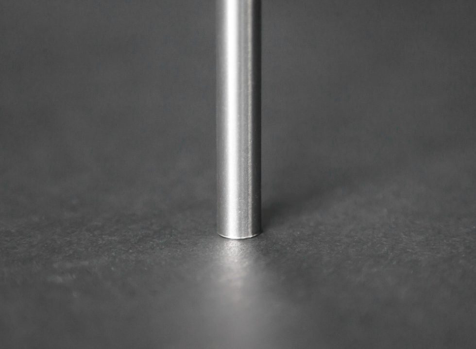 Manual Pick: Metal Straw