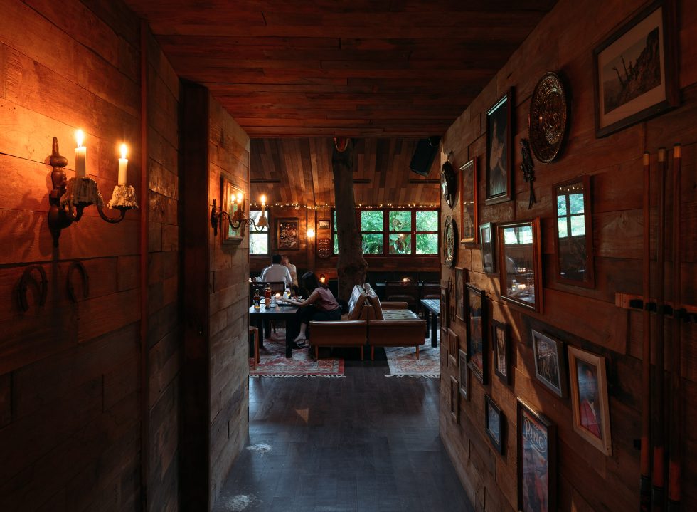 Black Pond Tavern