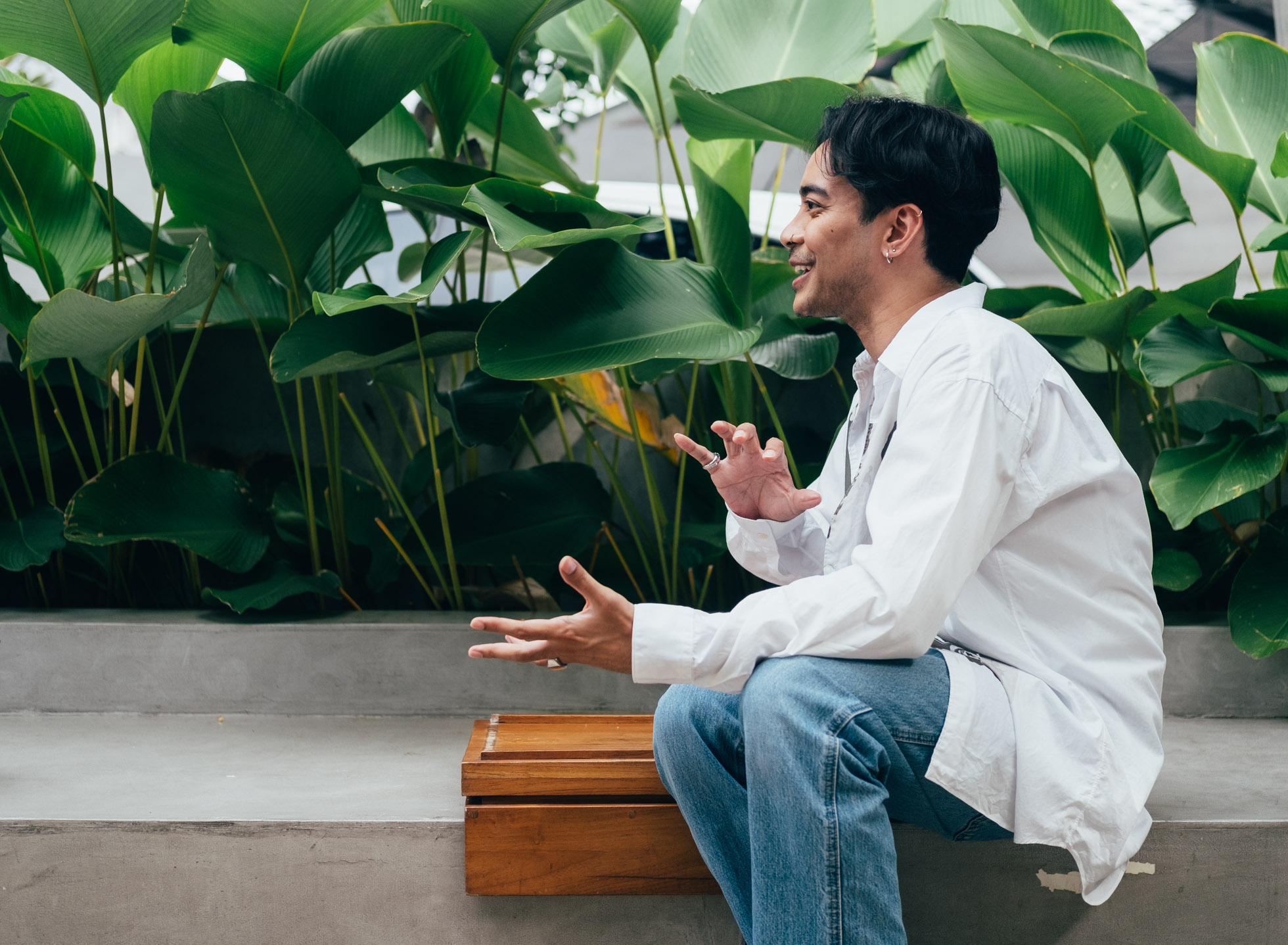 Looking Inward With Gamaliél Manual Jakarta