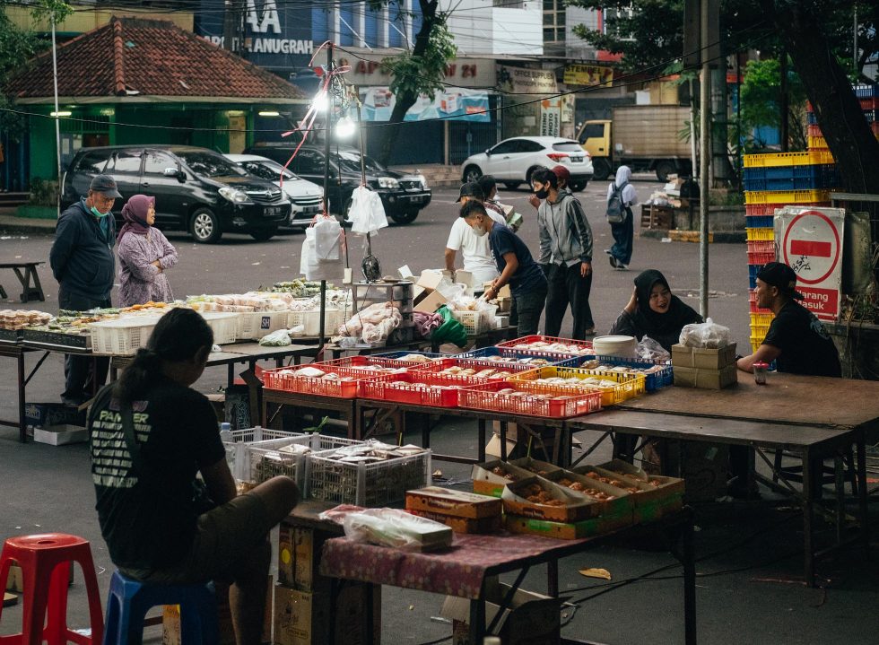 The Morning Rhythm of Pasar Kue Subuh Blok M