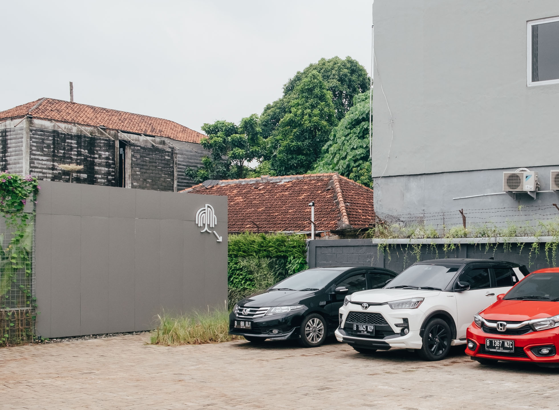 Willow Habitat Manual Jakarta