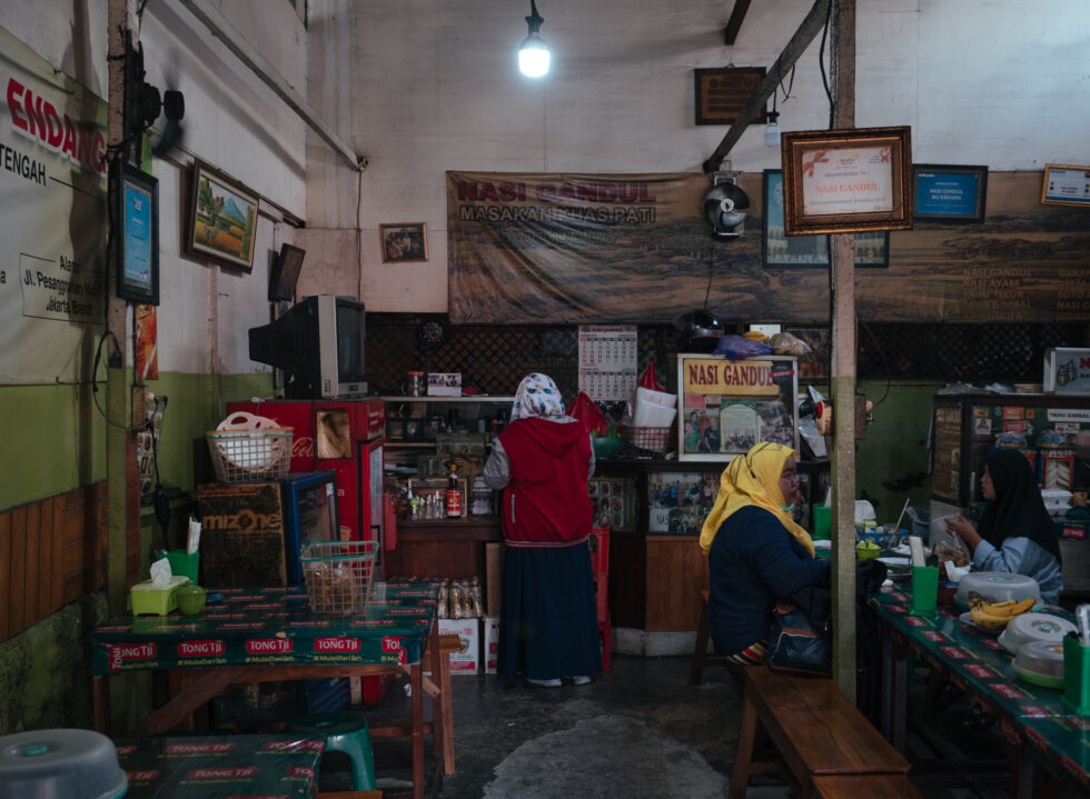 At Nasi Gandul Ibu Endang, a Simple Javanese Affair