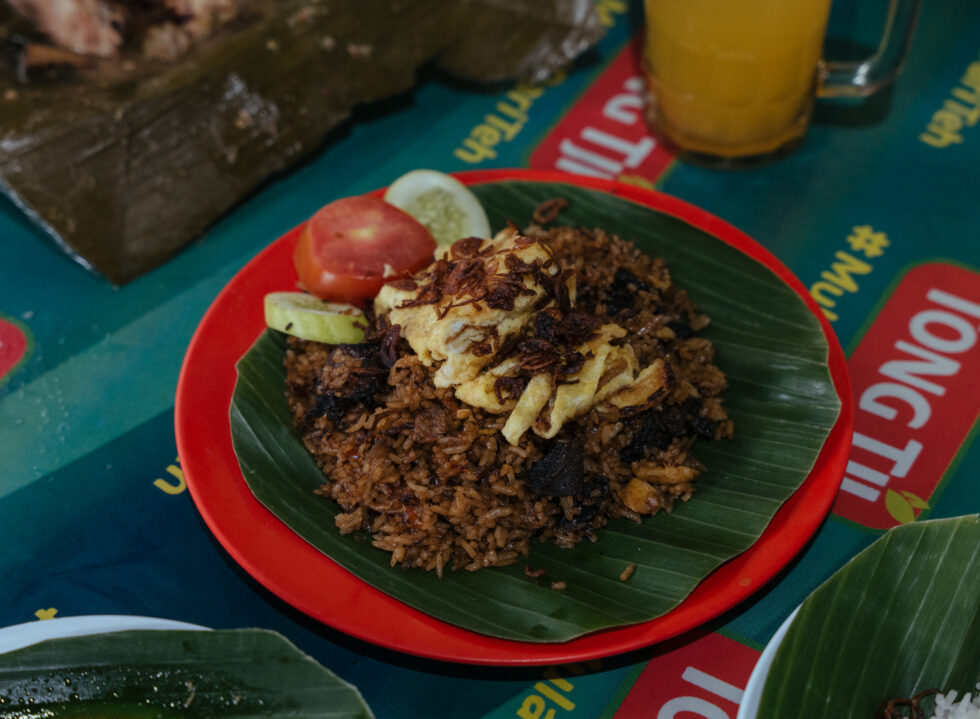 At Nasi Gandul Ibu Endang, a Simple Javanese Affair