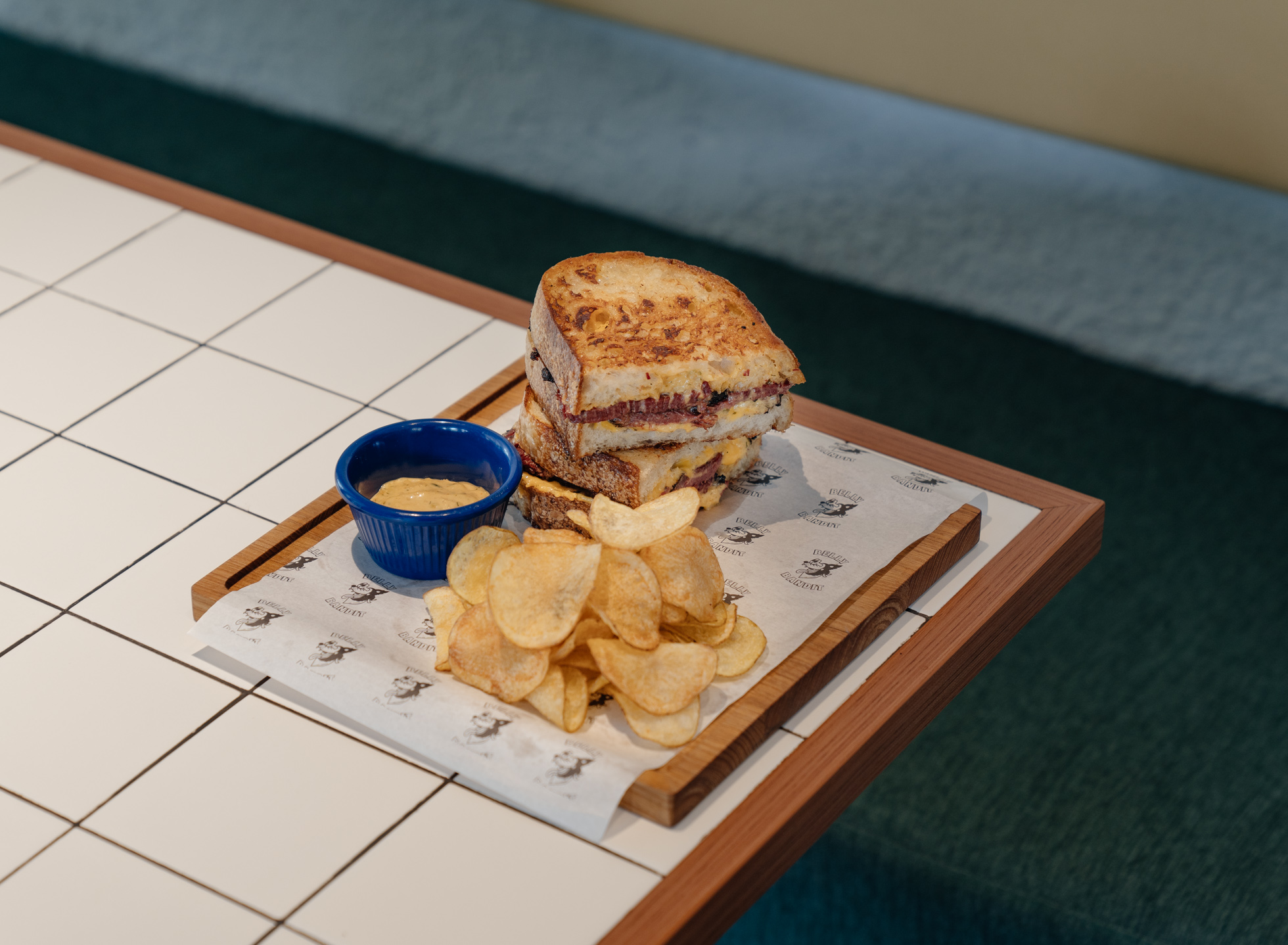 Eat Like a Belly Bandit Manual Jakarta