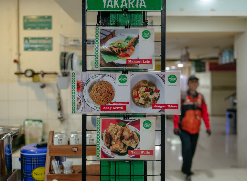 The Joy of Mother’s Cooking at Kedai Rukun Yakarta