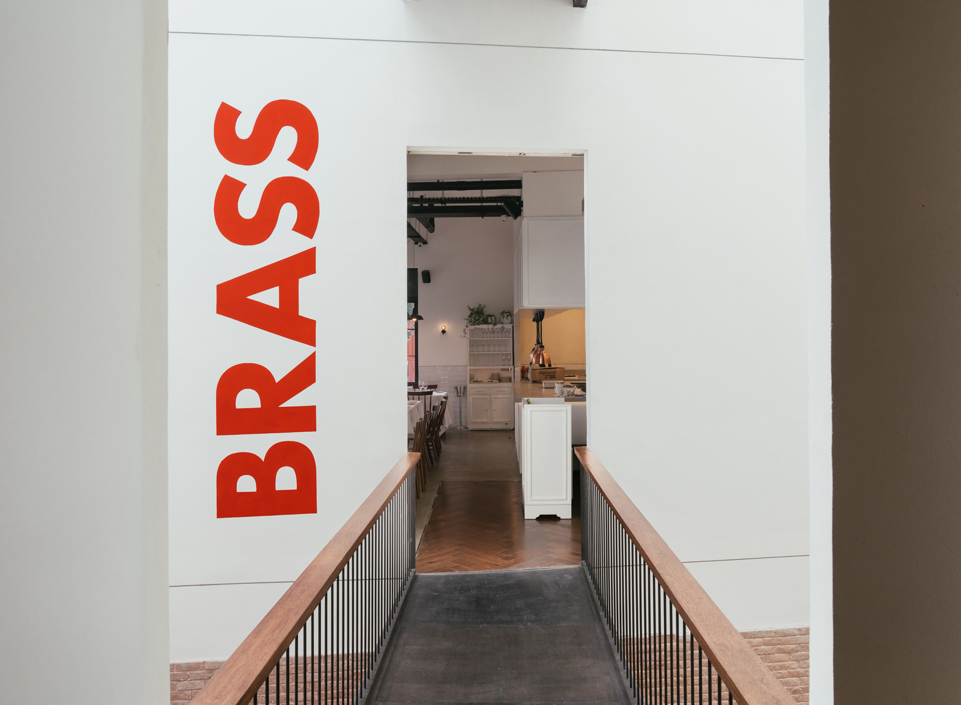 Peggy's Brass Knuckles Manual Jakarta