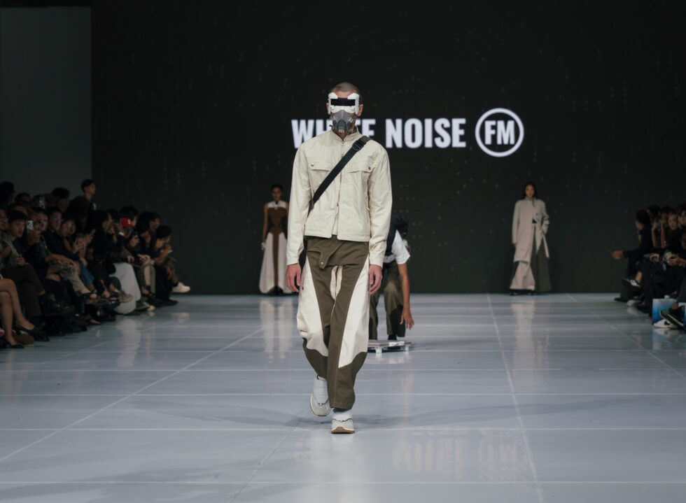 Of Seas and Streets: Sejauh Mata Memandang and White Noise FM