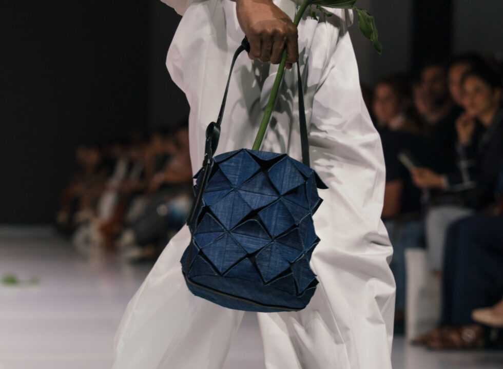 Textures in Motion: BIASA and ISSHU