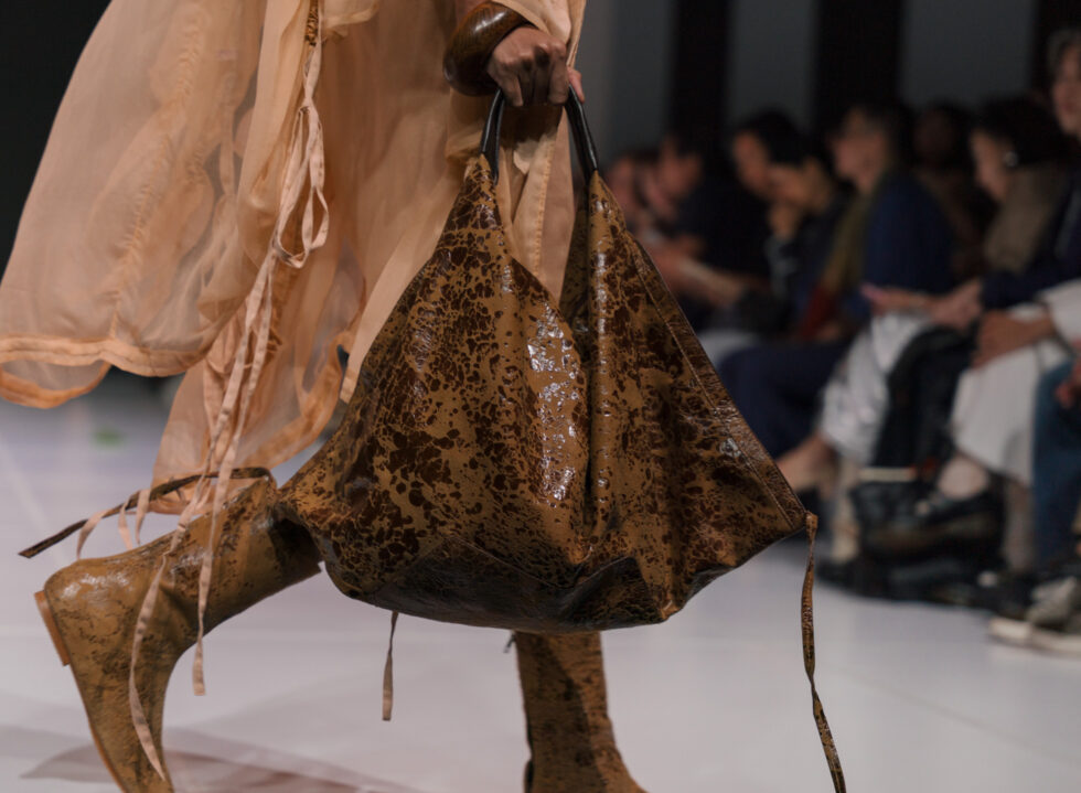 Textures in Motion: BIASA and ISSHU