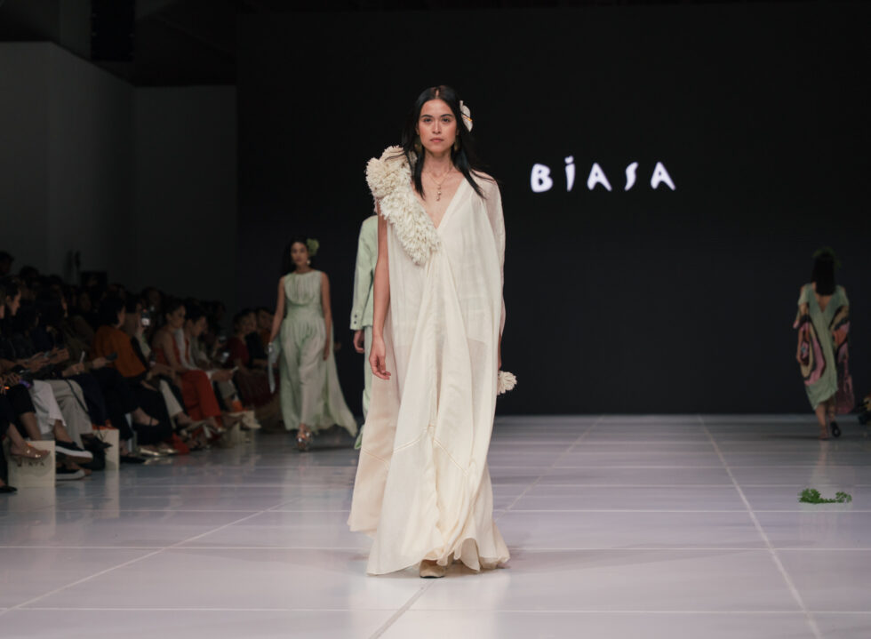 Textures in Motion: BIASA and ISSHU