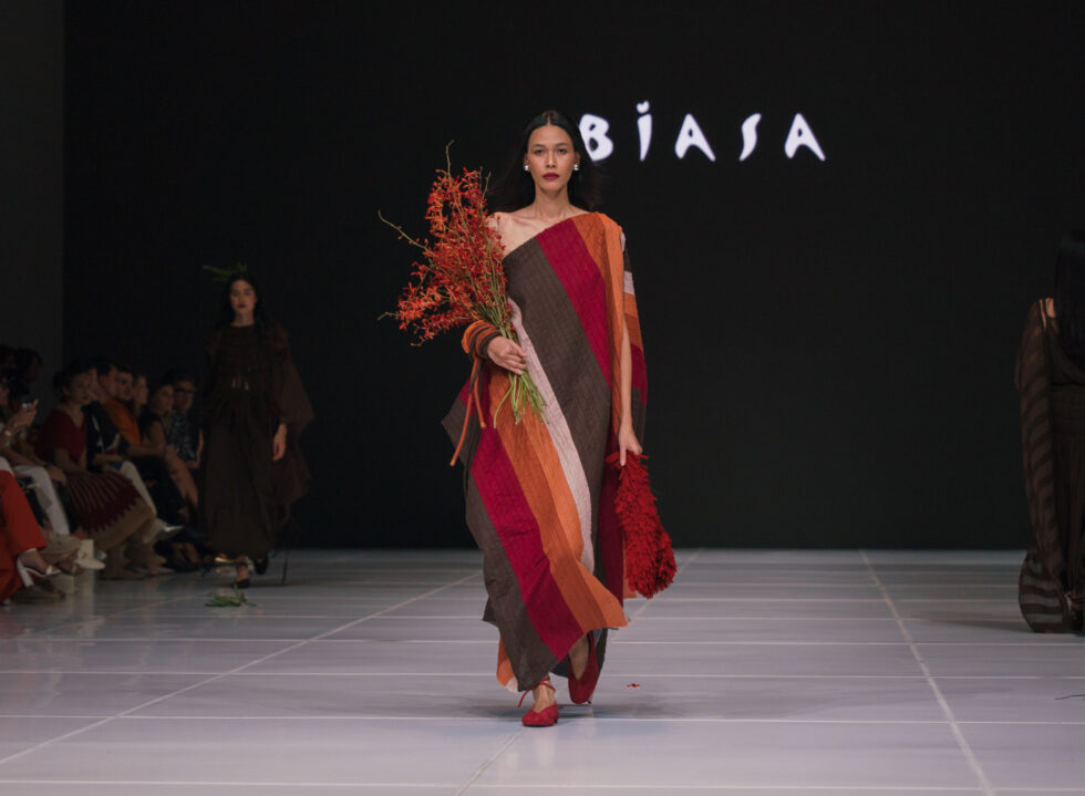 Textures in Motion: BIASA and ISSHU