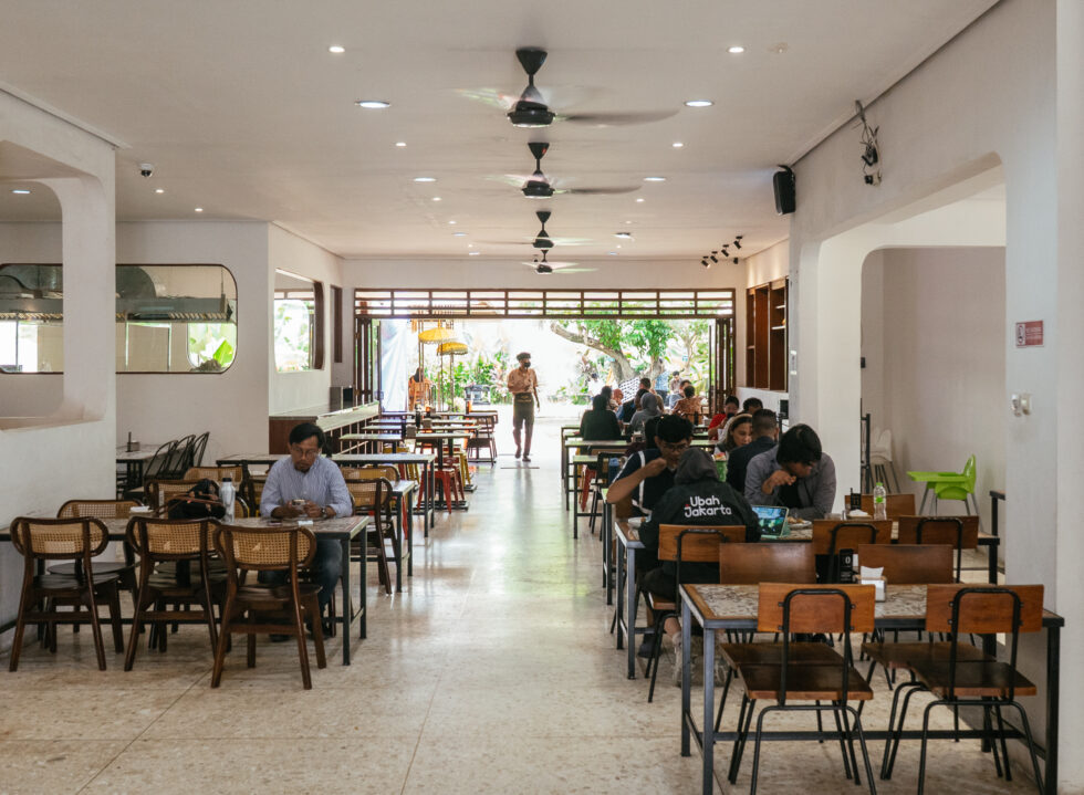 Warung Bali Pak Gede Finds Room to Grow in Lebak Bulus