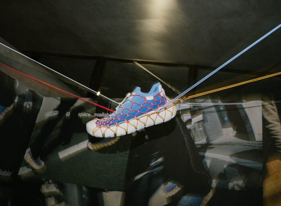 KEEN and Space Available Introduce the UNEEK 360