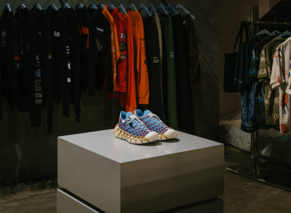 KEEN and Space Available Introduce the UNEEK 360