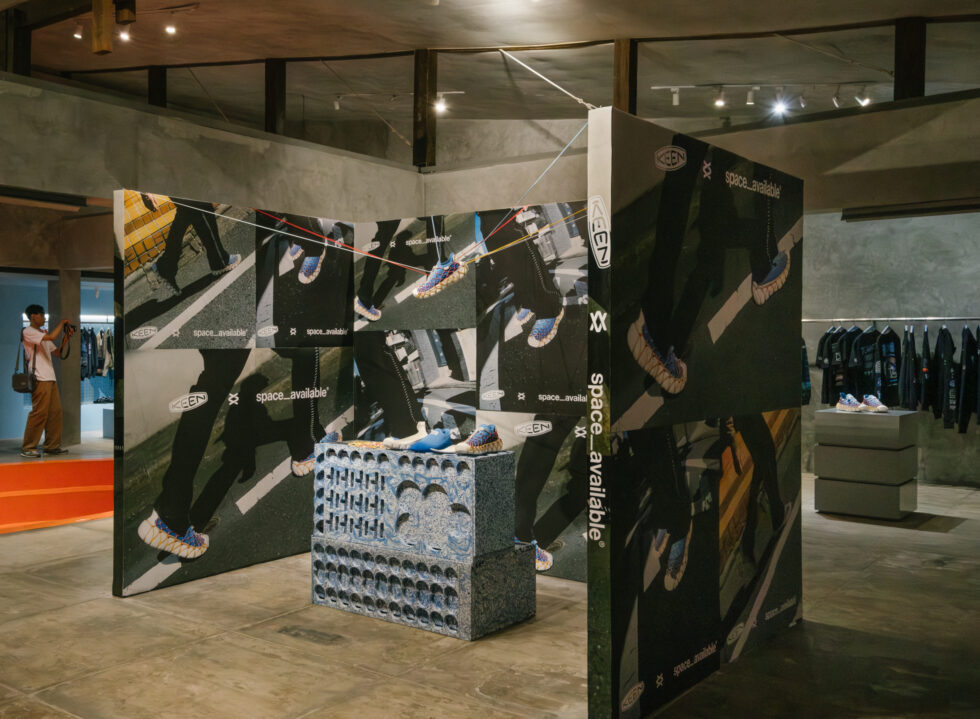 KEEN and Space Available Introduce the UNEEK 360