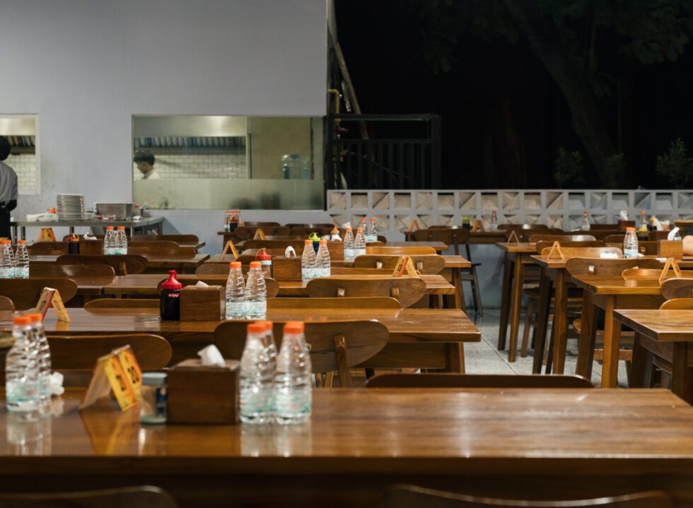 At Sate Putri Hanjawar, Lamb Satays Arrive Just as Imagined