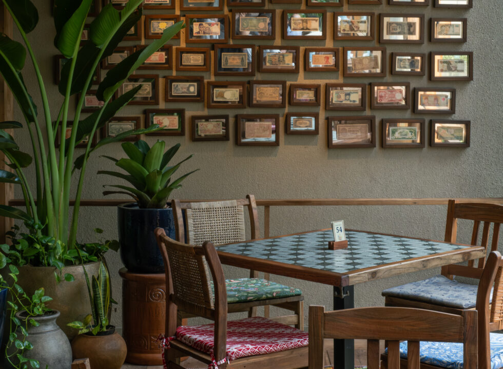 A Familiar Table at Salira