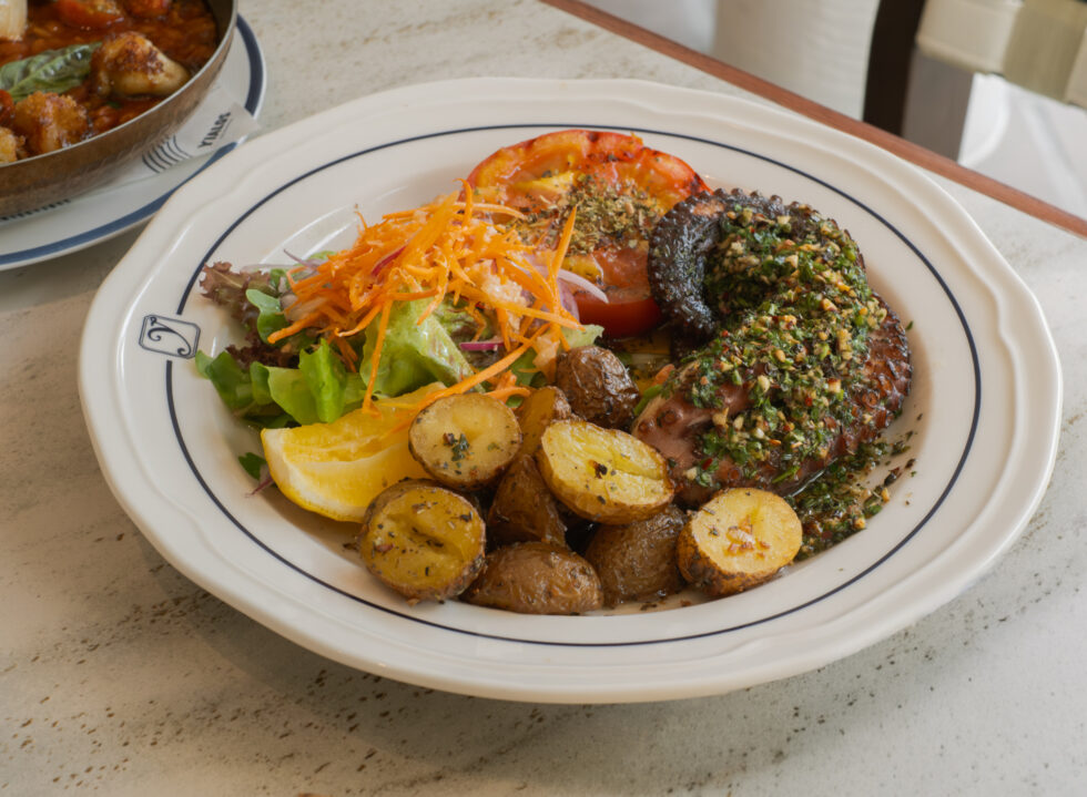 Shared Plates at Yialos Taverna