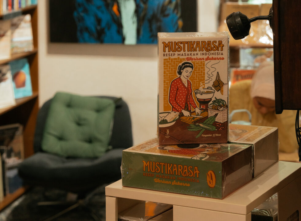 Turning the Pages of Indonesia at Pelopor